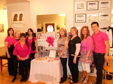 The Looking Glass Salon ans Spa donates to Geuax Pink in Louisiana